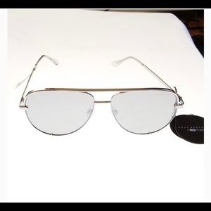 BRAND NEW Quay Desi Perkins High Key Sunglasses